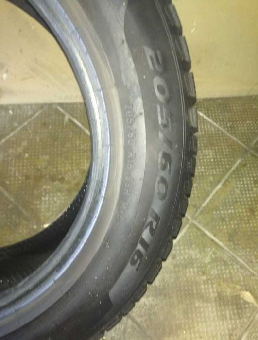 Anvelope 205/60/r16