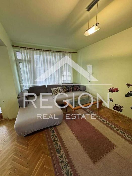 Дава се под наем Тристаен апартамент в Варна, Център - 130 кв.м за 800 € - Снимка #3