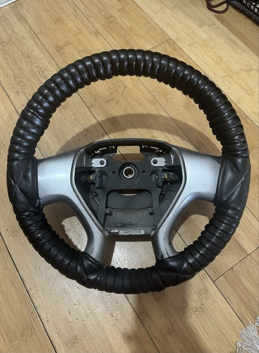 Продам руль Hunday Tucson