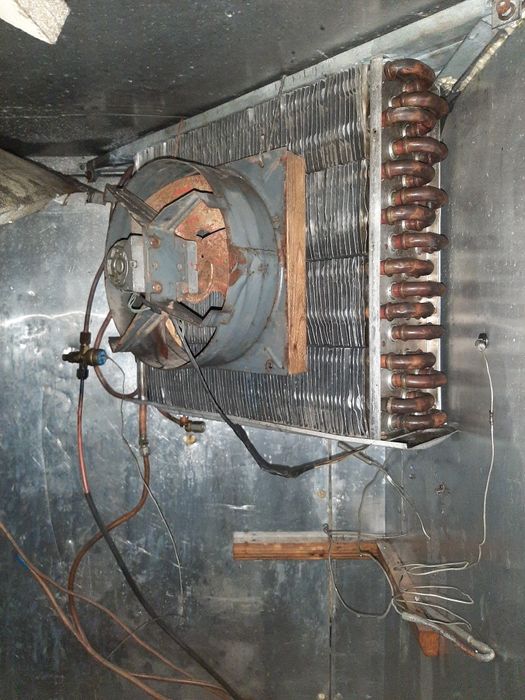 Продам холодильник промышленный