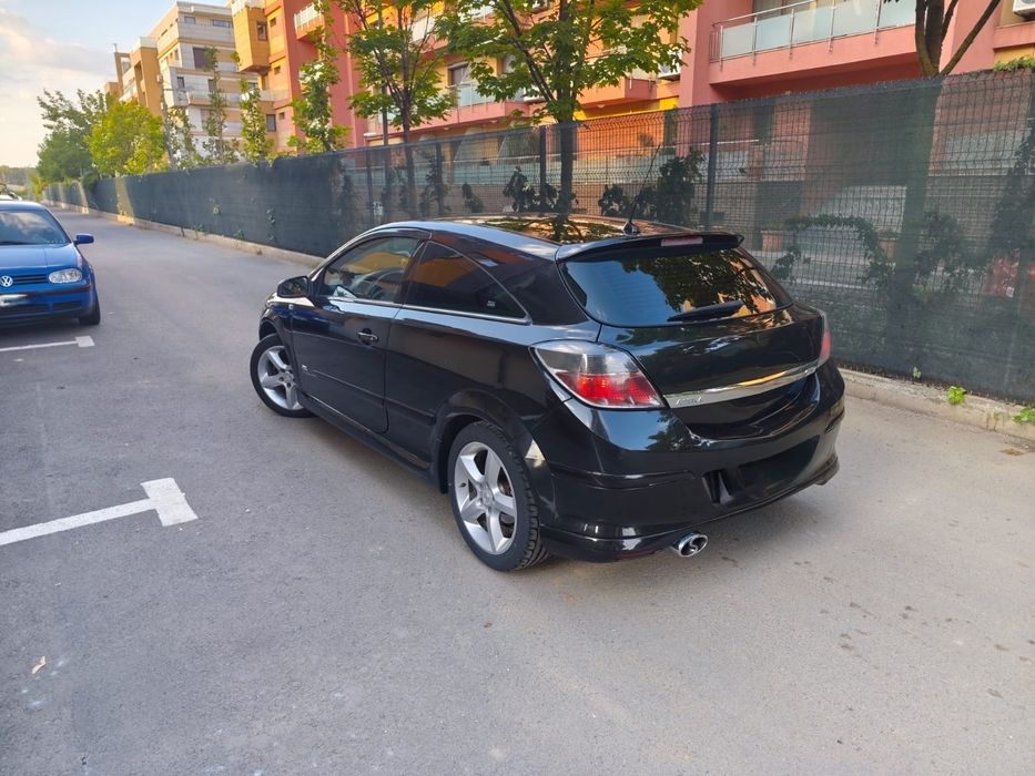 Opel Astra H Gtc