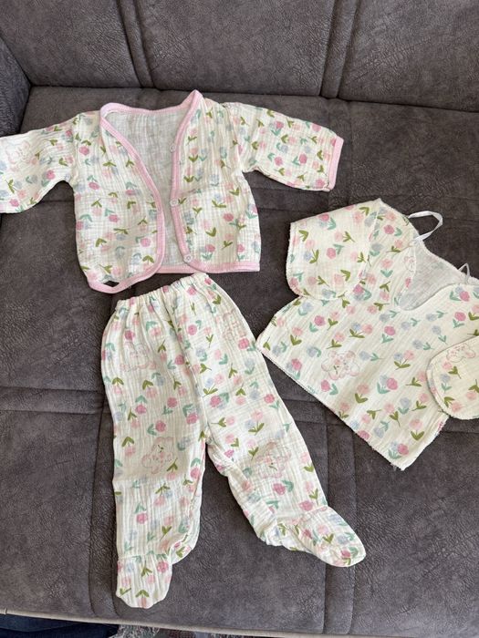 Комплекты на девочку