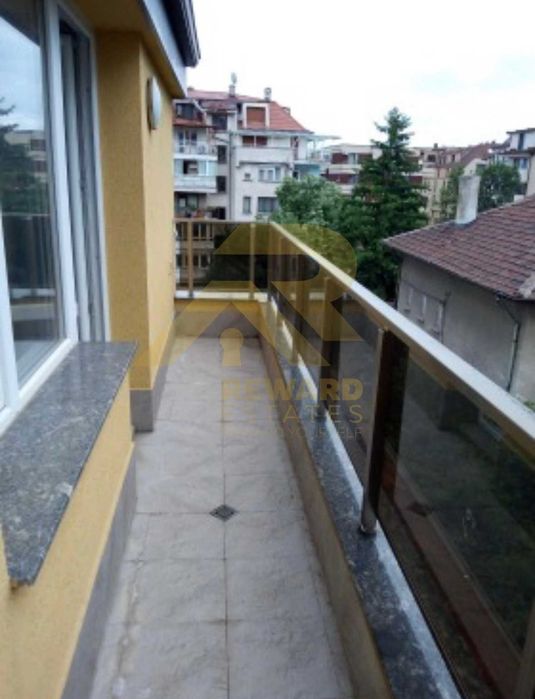 Продава се Тристаен апартамент в София, Център - 106 кв.м за 1965 €/кв.м - Снимка #10