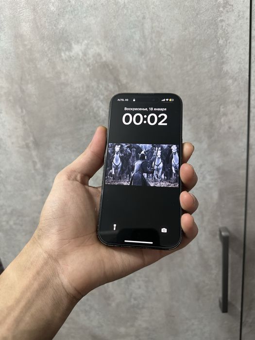 Продам Iphone 14 pro