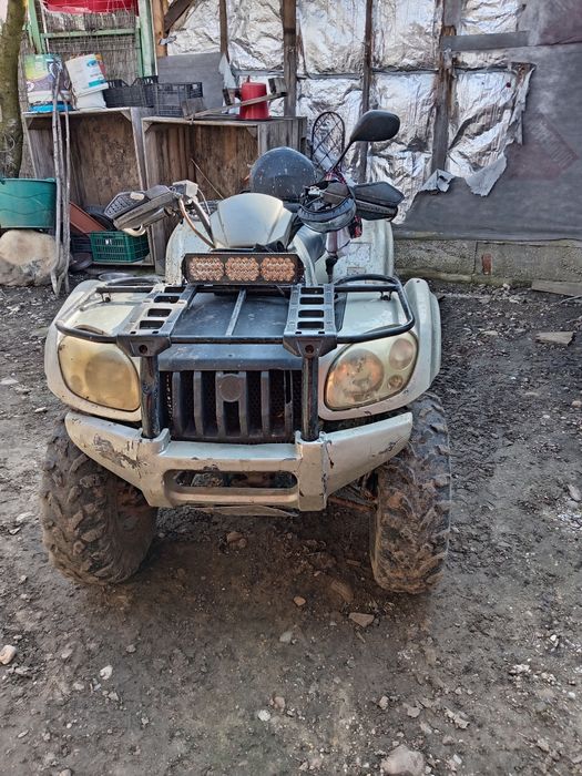 Vând schimb cu auto atv cf moto 500 A  4x4 nu canam Polaris Linhai