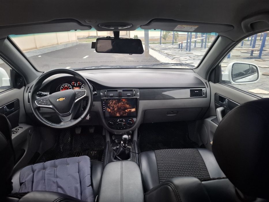 Lacetti сотилади