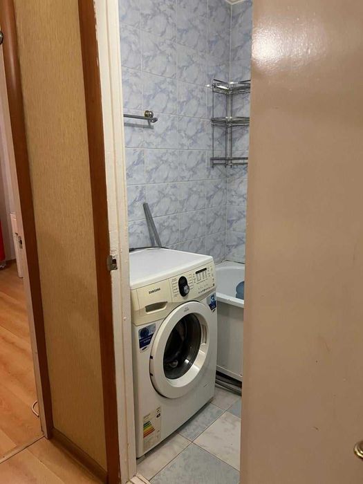 2 ком. кв. район ЖД вокзала о.п 51,8