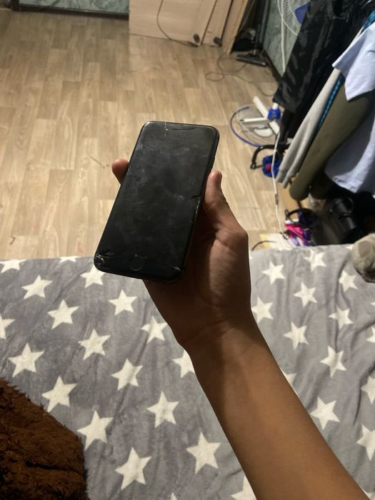 Iphone se 2020 года