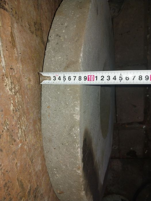 Продам точилную камень