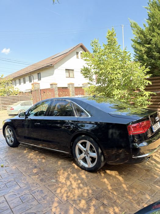 Audi A8 3.0TDI V6  faruri matrix