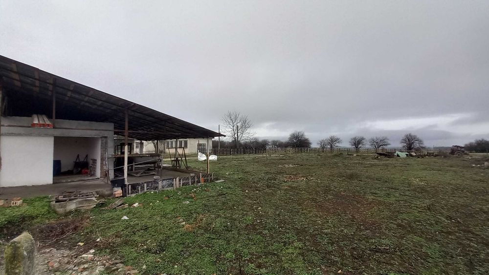 Инвестиционен имот в с. Хърсово, Разград