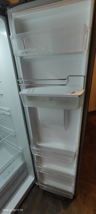 Хладилник TESLA (model: RB5201FMX )