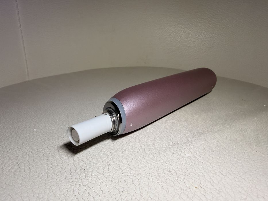 Periuta Oral B io9 Pink