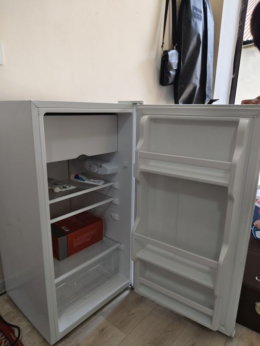 Продам холодильник.