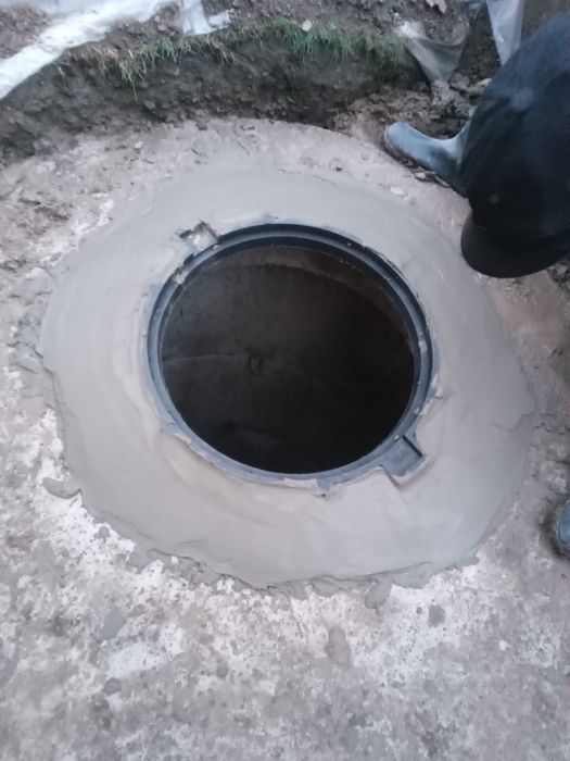 Установка бетонных колец