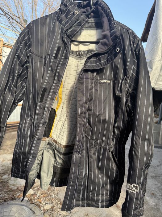 Сноуборд   куртка Ripzone L