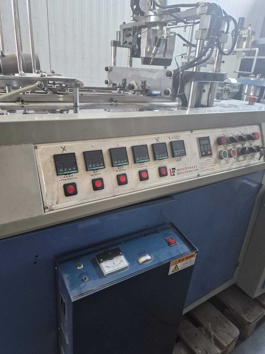 Mașină automată pentru producția bolurilor din carton 16 oz – Oportunitate reală de business