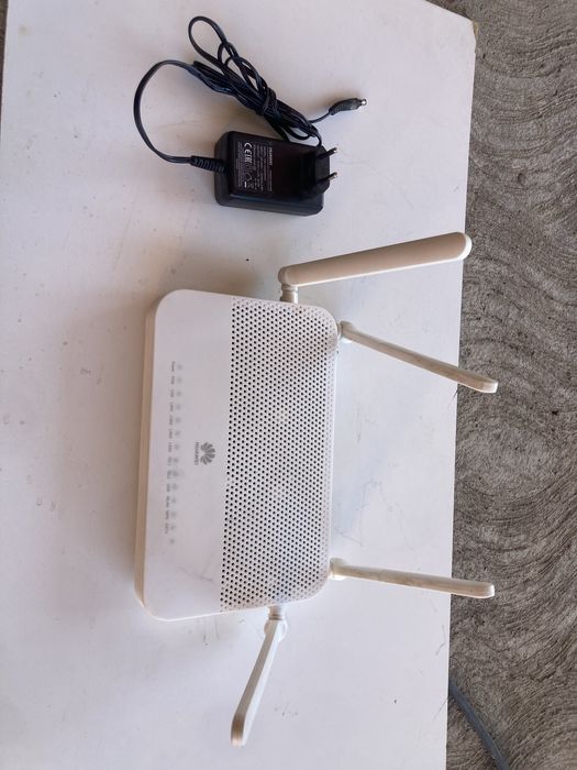 Router-Modem Fibra Optica HG8247W5