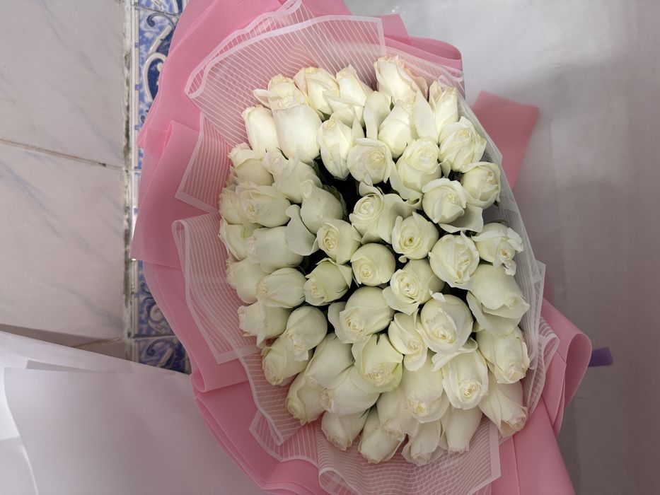 Цветы розы свежие