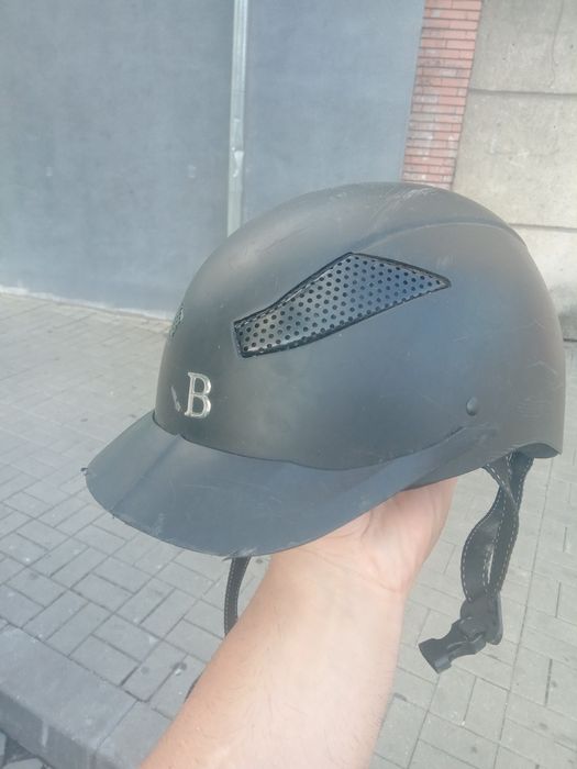 Casca echitatie ponei cai , protectie KnightsBridge  , 50-53 oval S

C