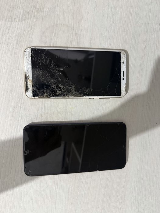 Huawei и Самсунг галакси а10