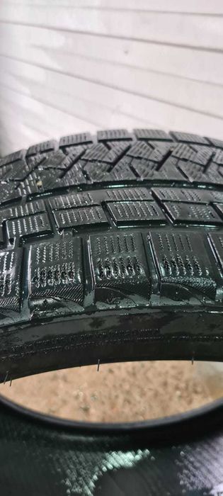Продам шины 255/35R20 зимние, Б/У