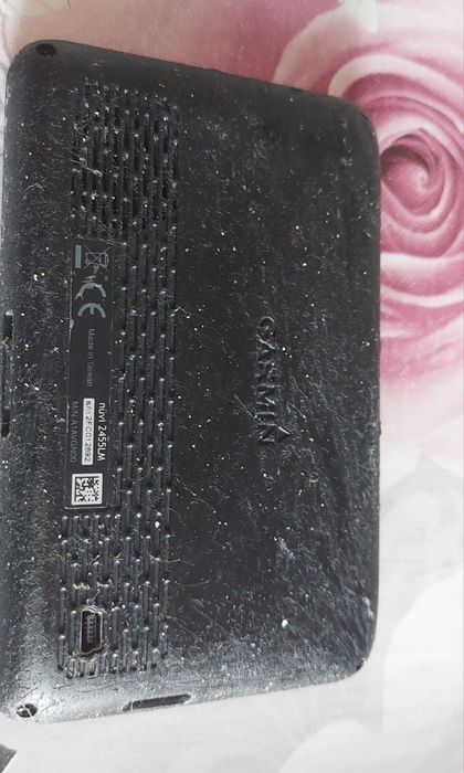 Продавам gps навигация Garmin nuvi 2455