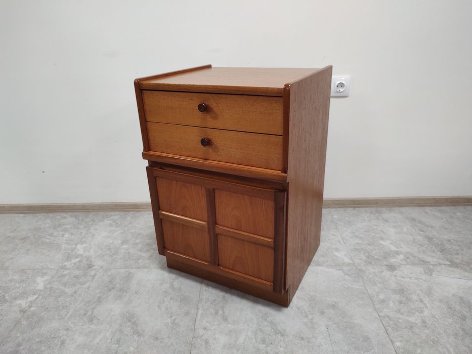 Конзолен шкаф Nathan от 70-те А044