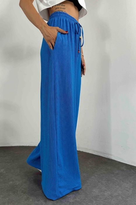 Pantaloni largi cu elastic