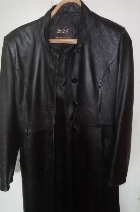 Продам кожаный плащ и шубу