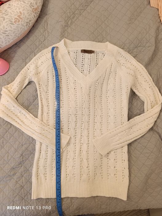 Bluza  pulover alb unt