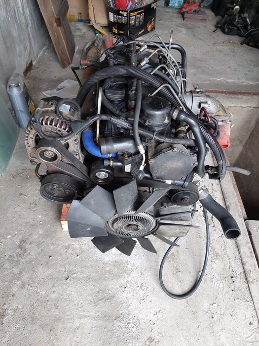 Cummins 2.8 + Мкпп Nissan Atlas