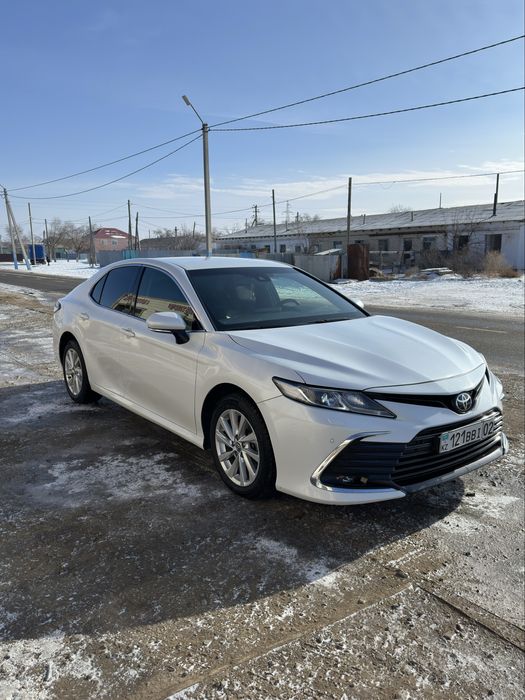 Тайота камри 75 2023 года продается срочно