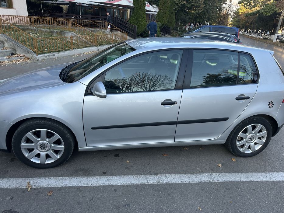 VOLKSWAGEN Golf 2005 — imagine 8