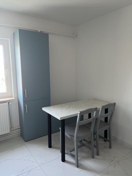Apartament cu 3 camere de inchiriat, 2 băi, 2 balcoane | Nou Renovat & Mobilat | Prima Chirie! Cartier Trivale