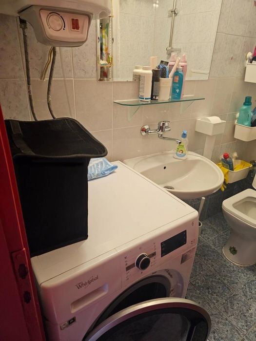 Дава се под наем Тристаен апартамент в София, Дървеница - 117 кв.м за 690 € - Снимка #9