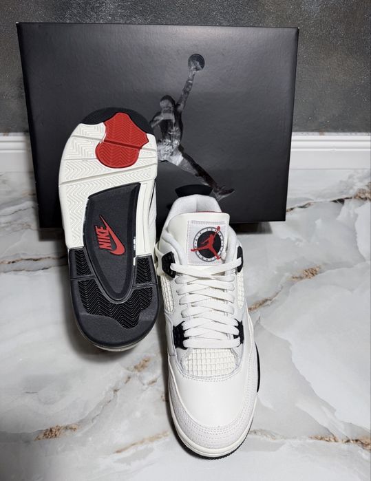 Air Jordan 4 Retro OG de vanzare