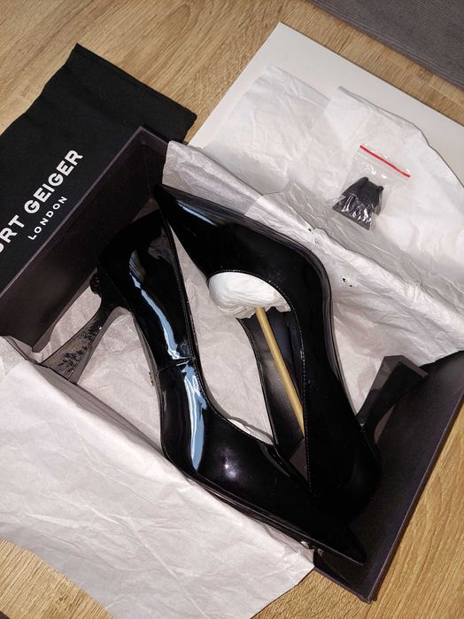 Официални дамски обувки  Kurt Geiger