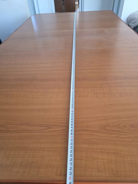 Masa extensibila de interior cu roti dimensiuni 180x100 cm