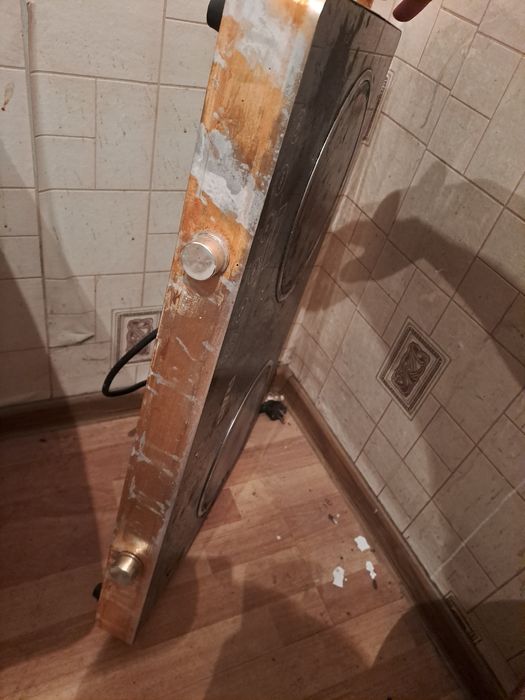 Срочно продам электр плиту настольную