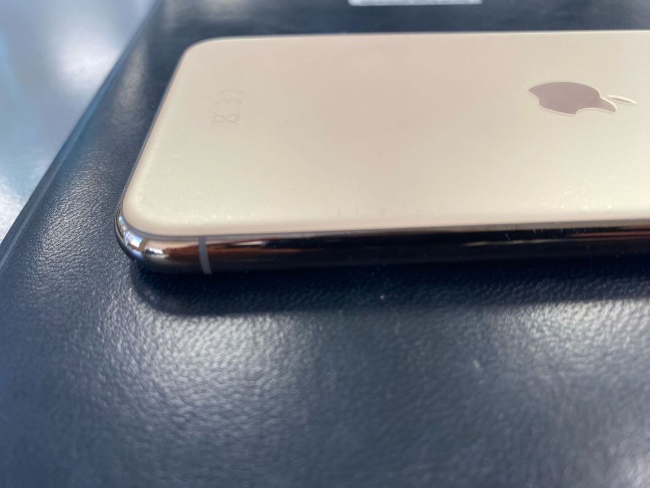 iPhone 11 Pro Max – 512 GB – impecabil