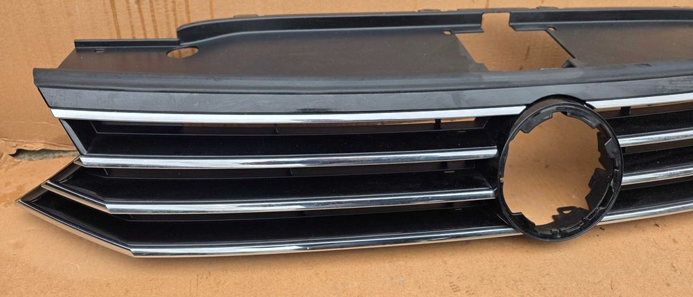 Grila radiator Vw Passat B8 2015 / 2016 / 2017 2018