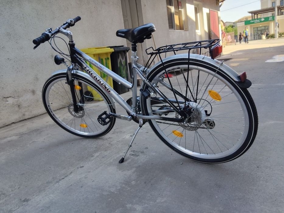 Vând bicicleta din aluminiu
