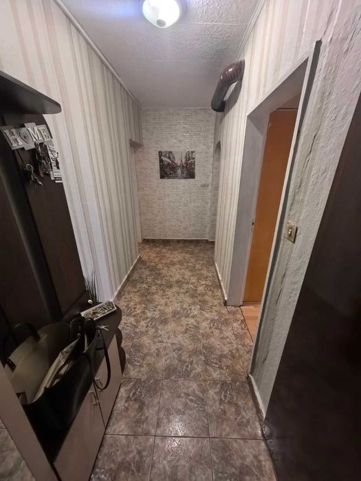 Продава се Двустаен апартамент в Казанлък - 78 кв.м за 1105 €/кв.м - Снимка #2