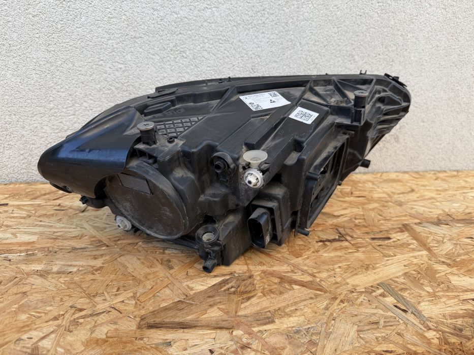 Far stanga Mercedes A Class W177 LED High Performance Original