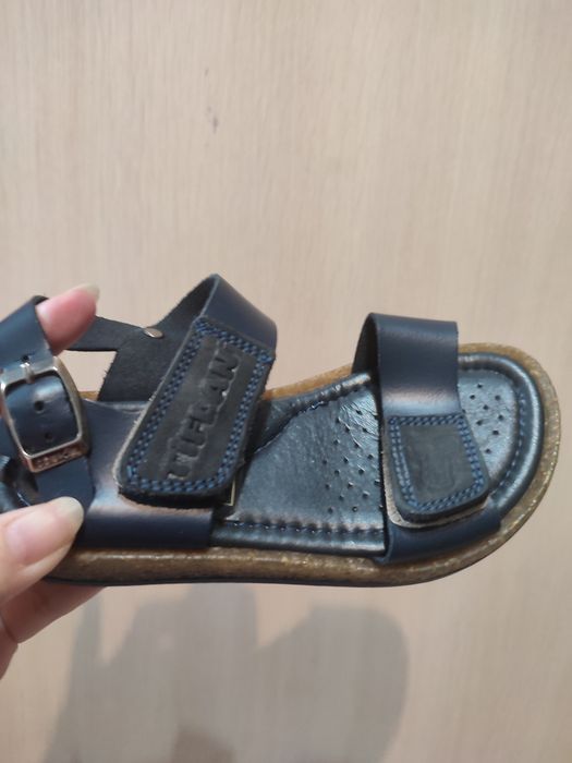 Сандалии 26 размер