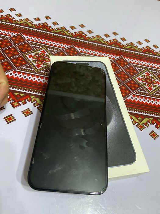 Айфон 15 про мах