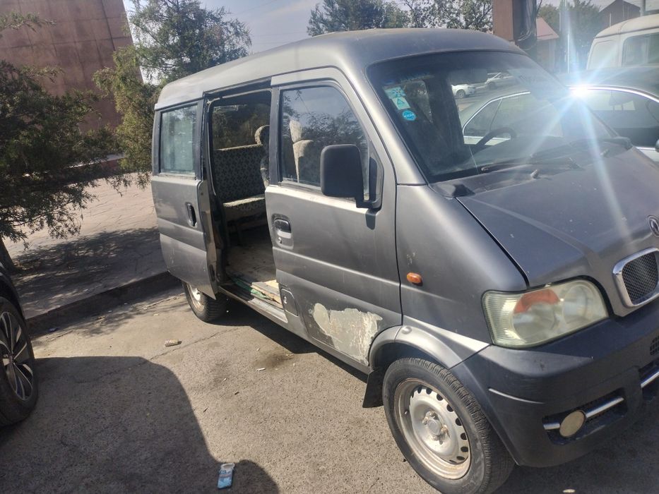 Dong feng. Микроавтобус