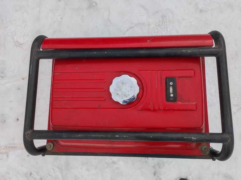 Генератор продам