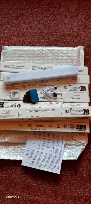 Lămpi led reîncărcabile cu senzor miscare și senzor lumină  20cm